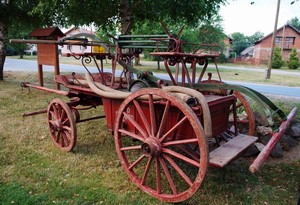 Vatrogasna zaprežna pumpa iz 1897. godine